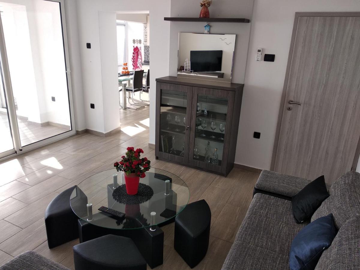 Apartman Angela Rijeka Exterior photo